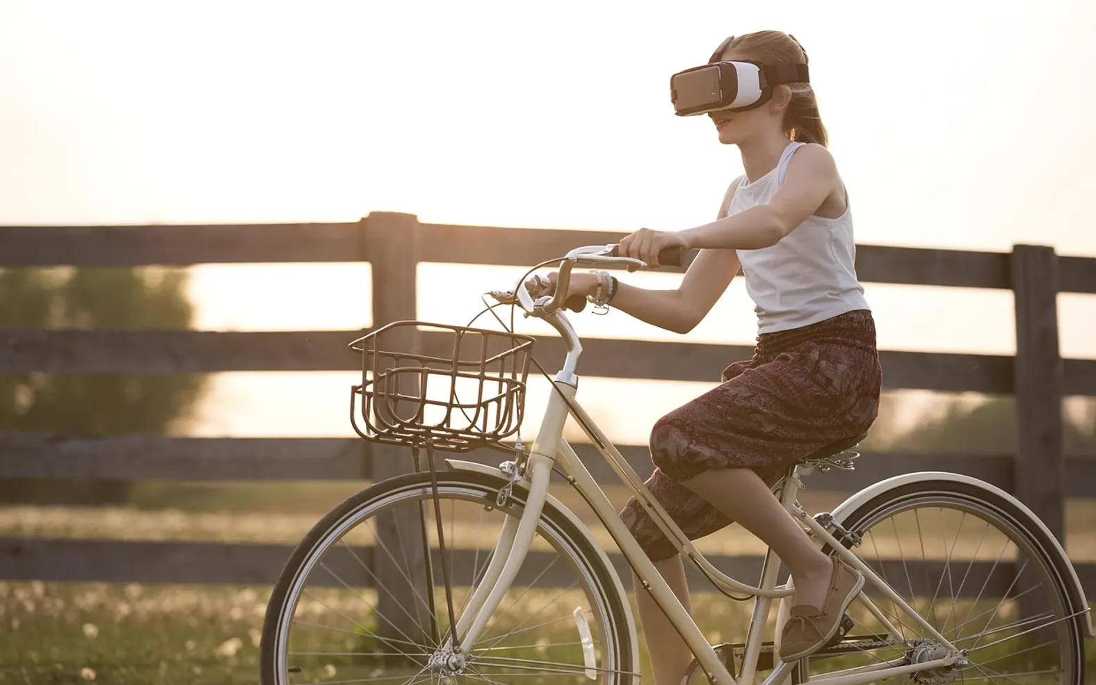 Augmented reality, bicycle and girl